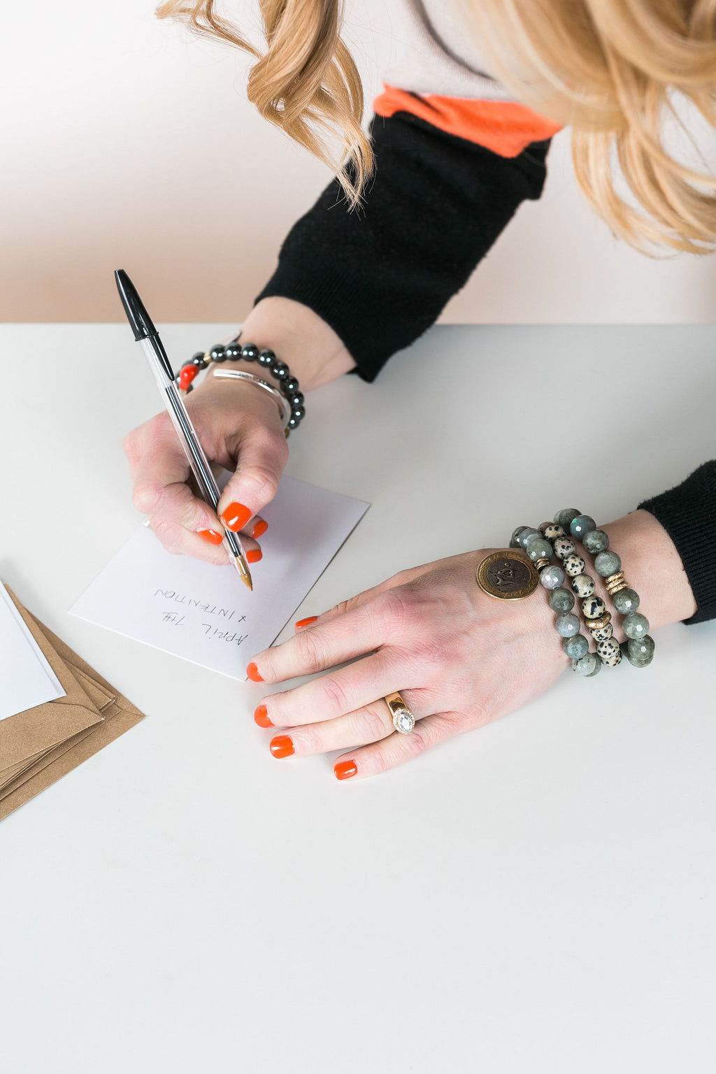 Easy Ways to Write Intentions for the New Moon